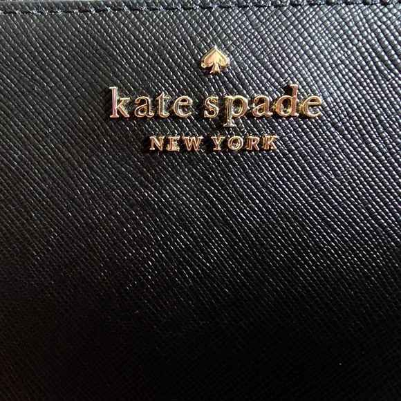 Kate Spade - Medium L-Zip Black Wristlet - Picture 2 of 8